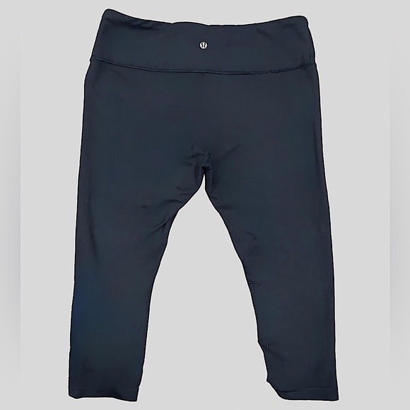 Lululemon 25” leggings - Picture 2 of 3